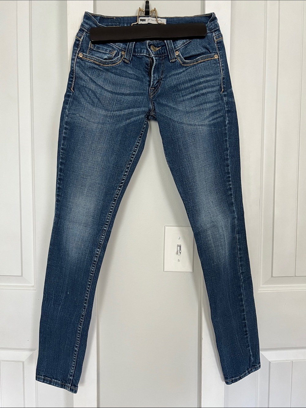 Levi’s Women's Dark Blue Skinny Jeans